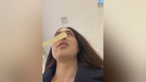 holly_play free recording from 2026-03-11 03:09:00