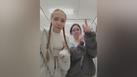 bambi_lu free recording from 2026-04-22 00:10:00